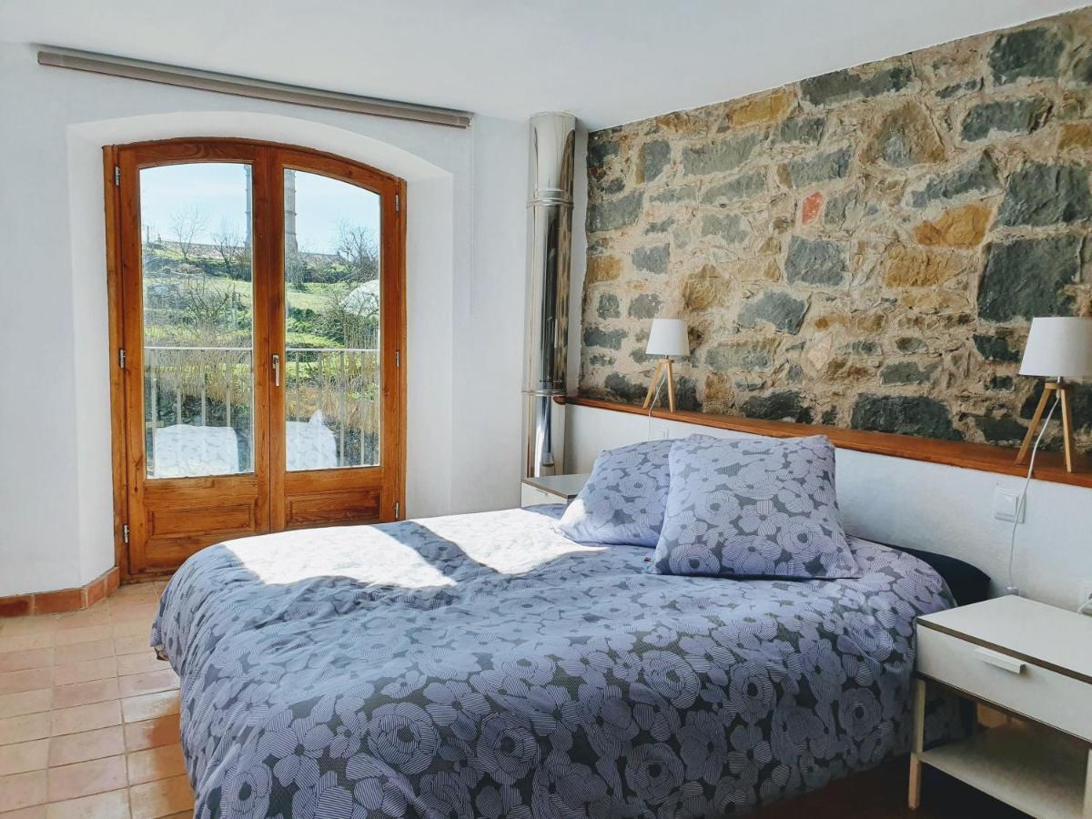 Auro Blanc- Allotjament Turistic Santa María de Corcó Zewnętrze zdjęcie