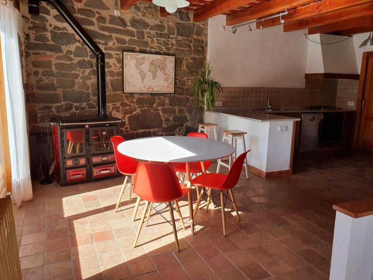 Auro Blanc- Allotjament Turistic Santa María de Corcó Zewnętrze zdjęcie